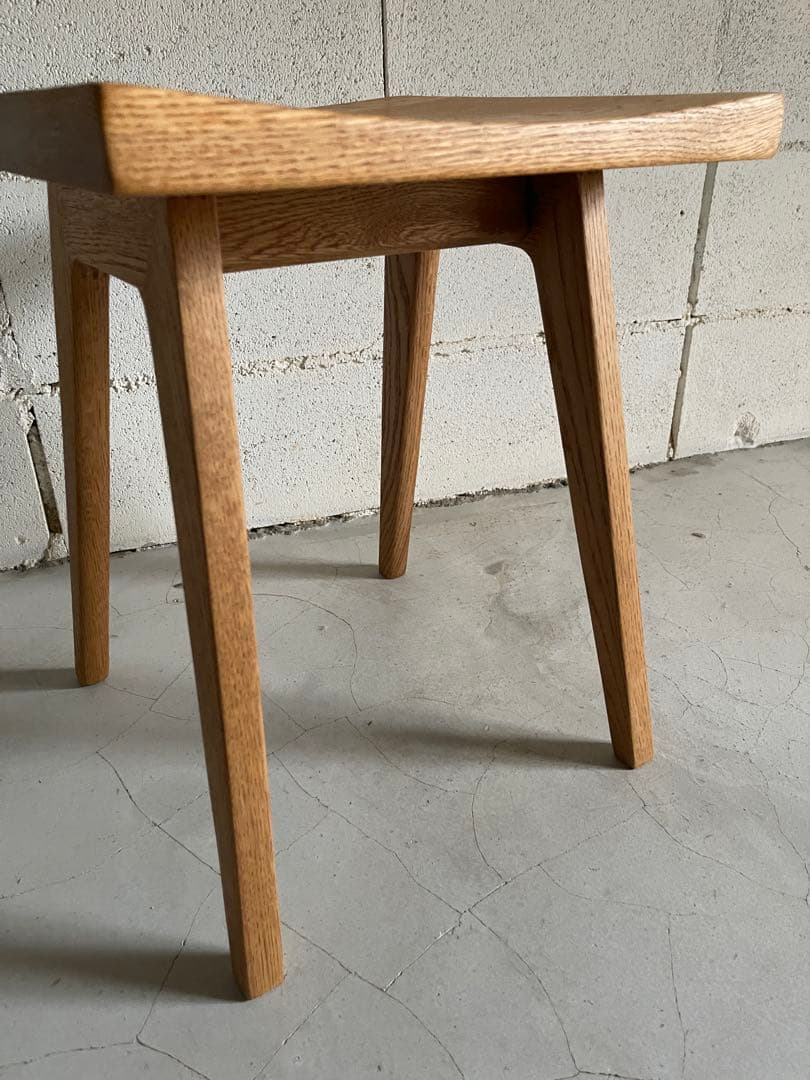 keikei リフレッシュタイプチェア　ロータイプ　オーク無垢　メープル色