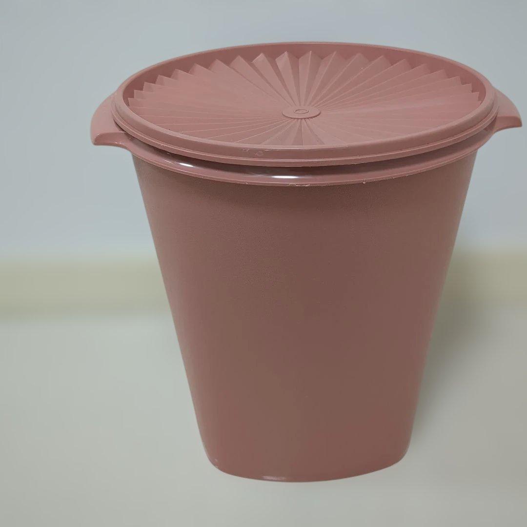 タッパーウェア　マキシクイーンデコレーター　大容量　保存容器　ピンク