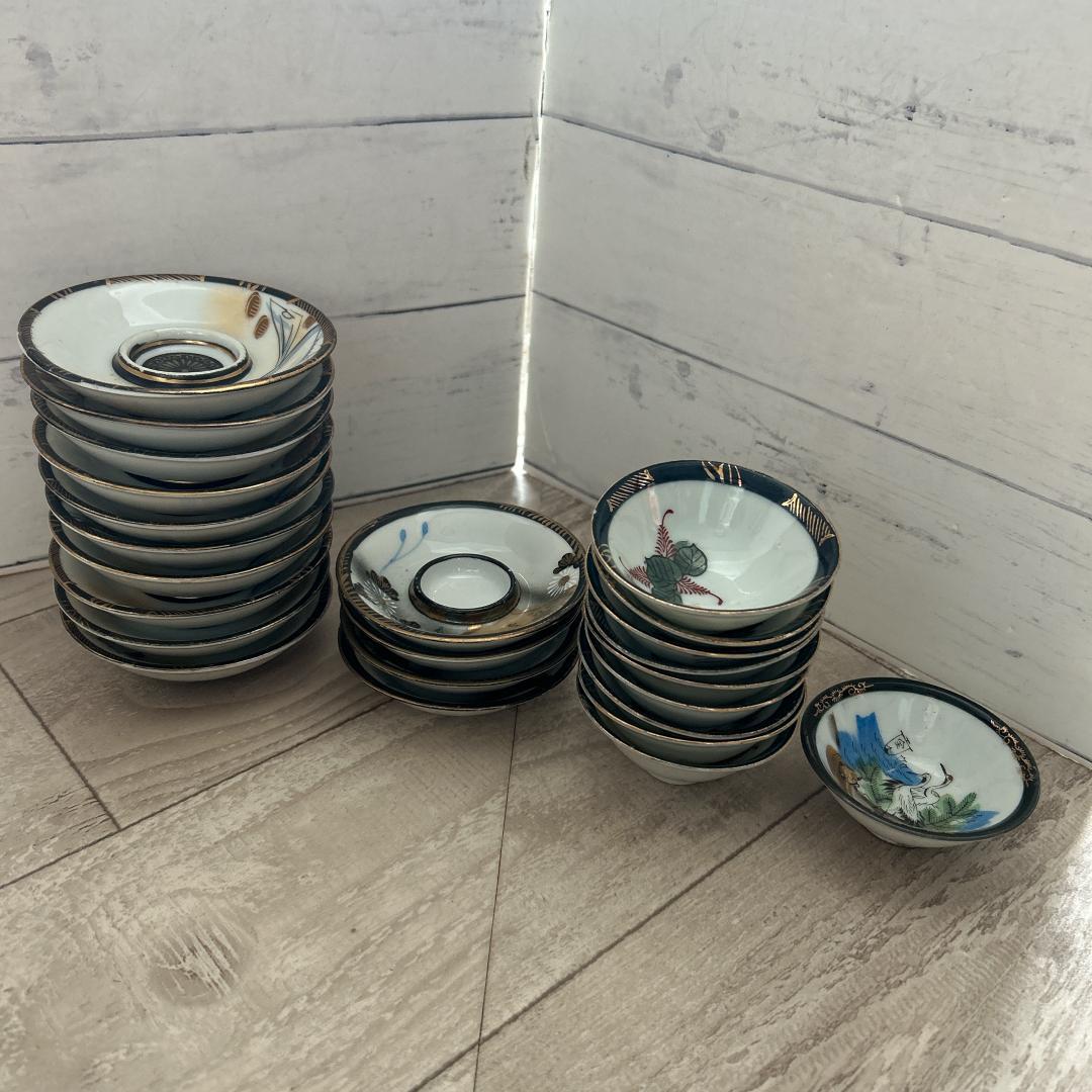 アンティーク 小皿　24枚　まとめセット！九谷焼など！鶴 松 菊 縁起物　金彩