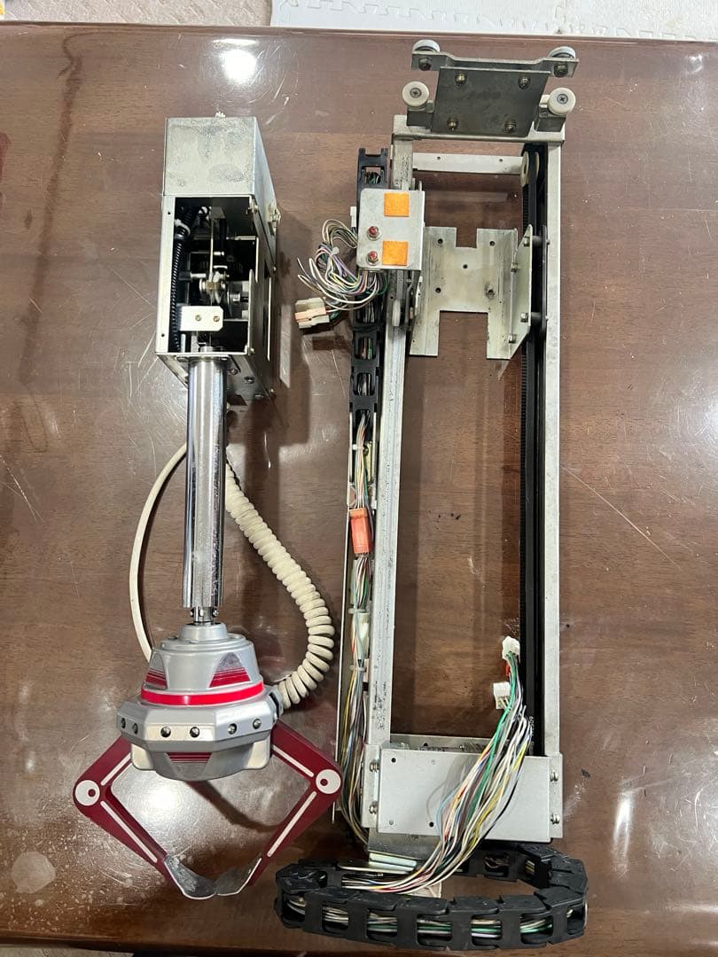 【赤色】NEW UFOキャッチャー アーム モーター 蛇腹 セガ 【正常稼働品】