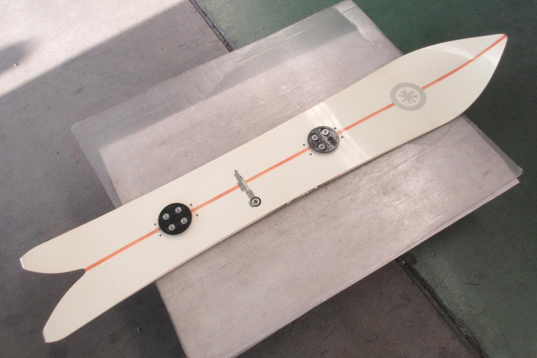 O.SIN 4807 168 ツインテール スノーボード *1010