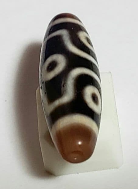 102 天珠 ・ dzibeads ・珍品・石 品名: 十字六眼天珠 9,2ｇ