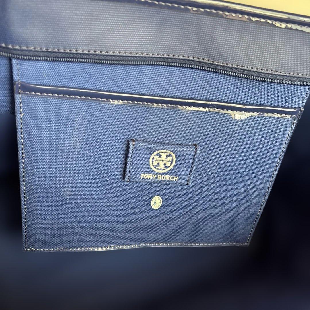 【美品】TORY BURCHトートバッグ ナイロン NVY ビッグロゴ
