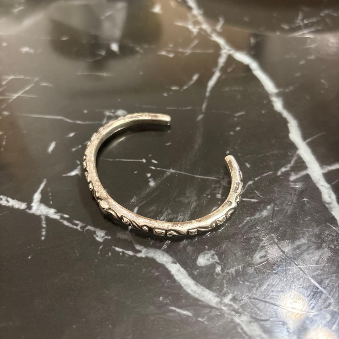 〈Bill Wall Leather〉シン クロス バングル