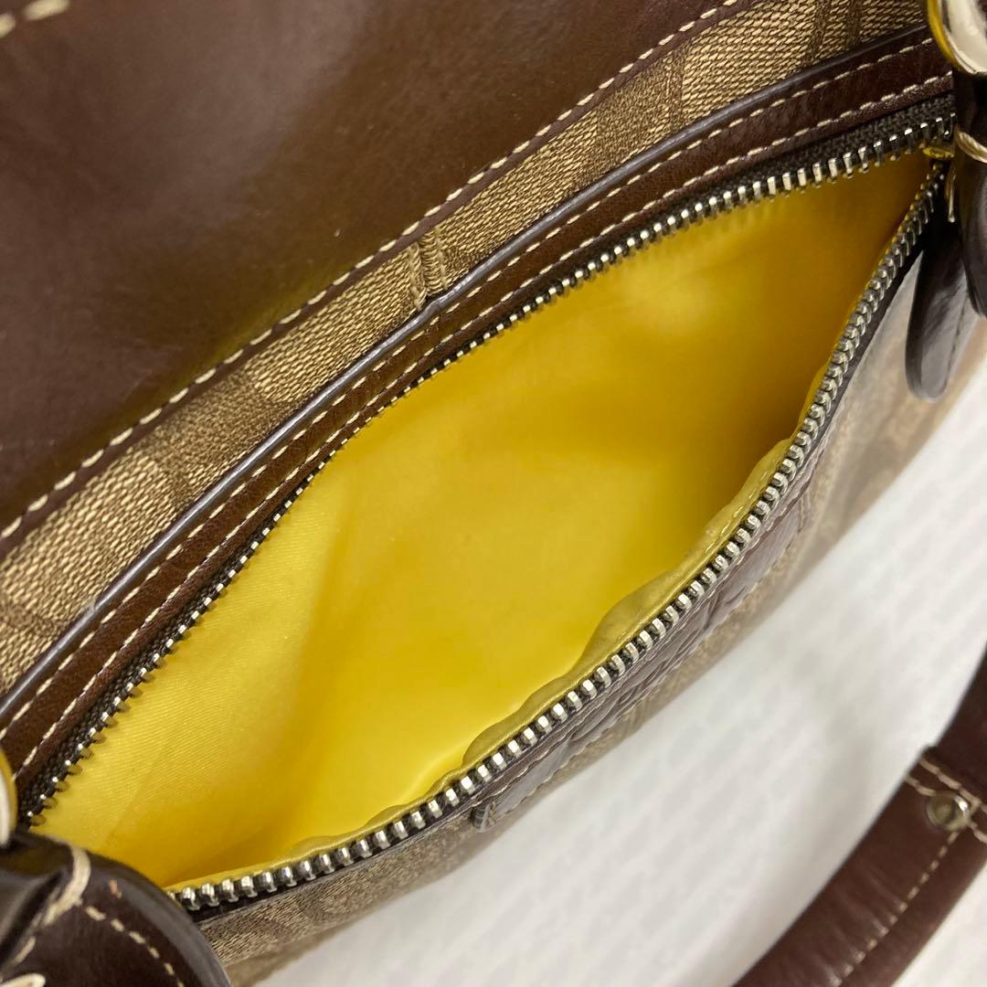 COACH　F15707　トートバッグ　PVC　シグネチャー