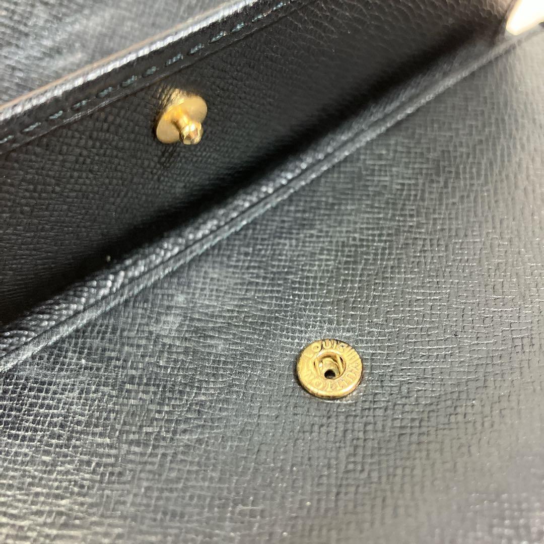 美品 ルイヴィトン エピ ポルト トレゾール インターナショナル 黒 長財布