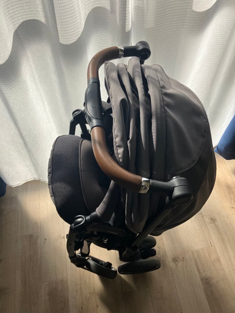 コンビ ベビーカー リクライニング可能