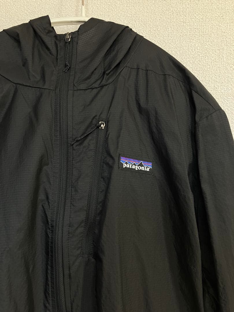パタゴニア　メンズ　フーディニジャケット　24142