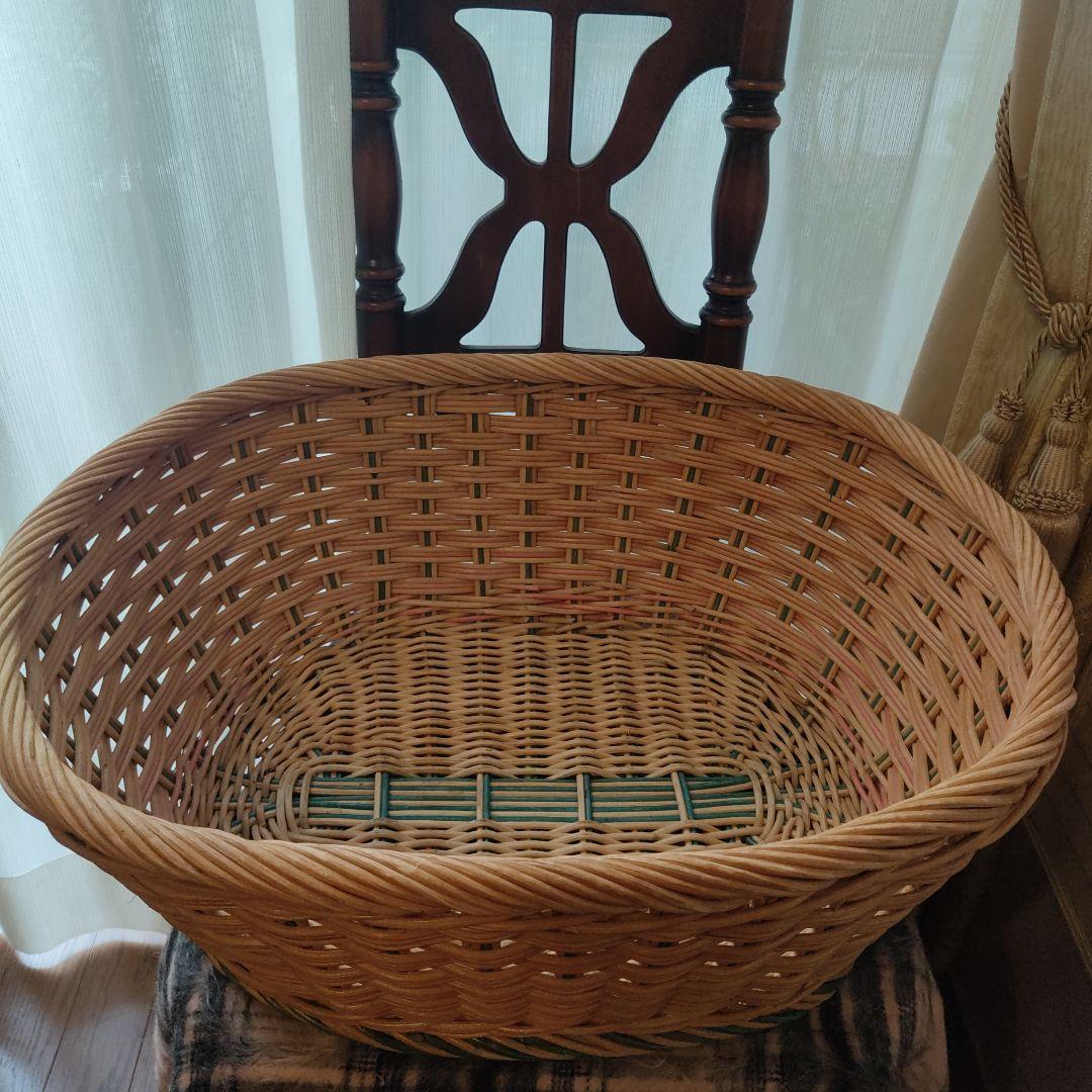 アンティーク　バスケット　楕円　オーバル　籐　　ラタン