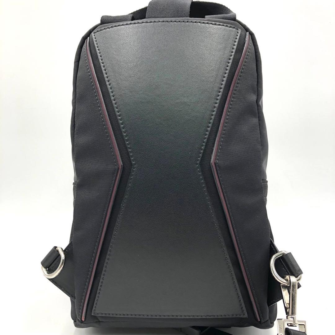 希少 美品 ジバンシー ダウンタウン ボディバッグ ナイロン レザー ブラック