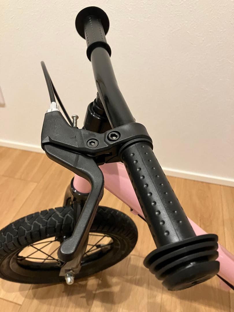 送料無料超美品　スパーキー SPARKY ストライダー キックバイク ブレーキ付