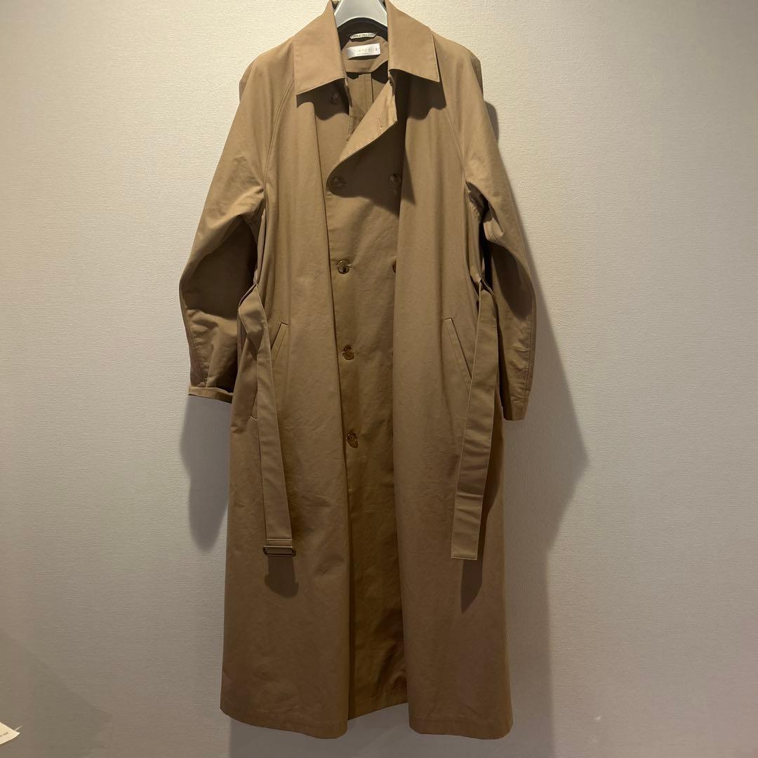 【美品】マドリガル　トレンチエッグベージュ トレンチコート ベルト付き