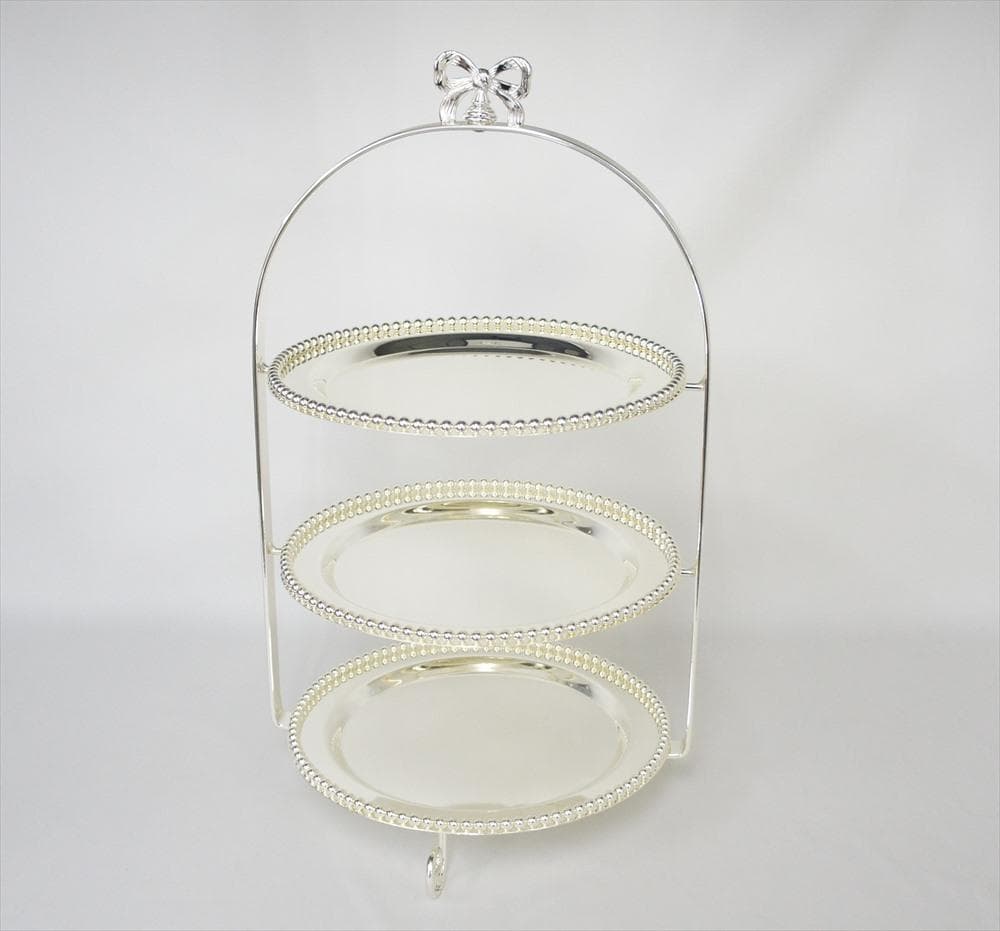 新品　最終お値下げ　ケーキスタンド３段