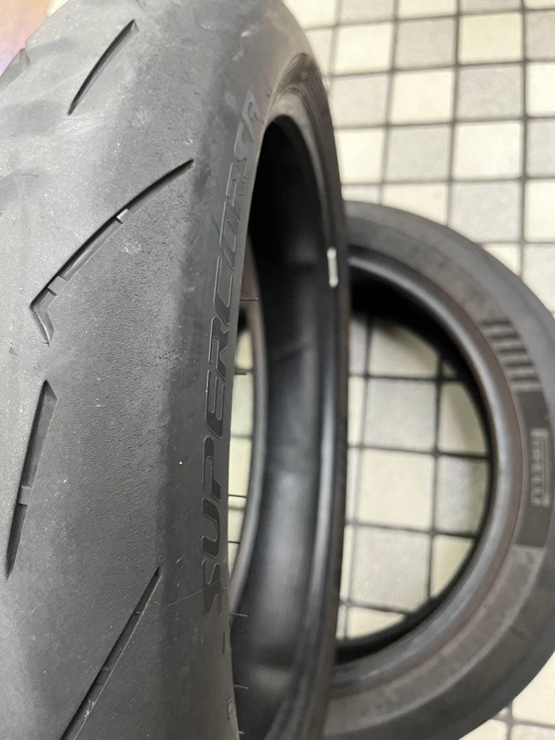 送料無料！スーパーコルサV4 SC1前後セット