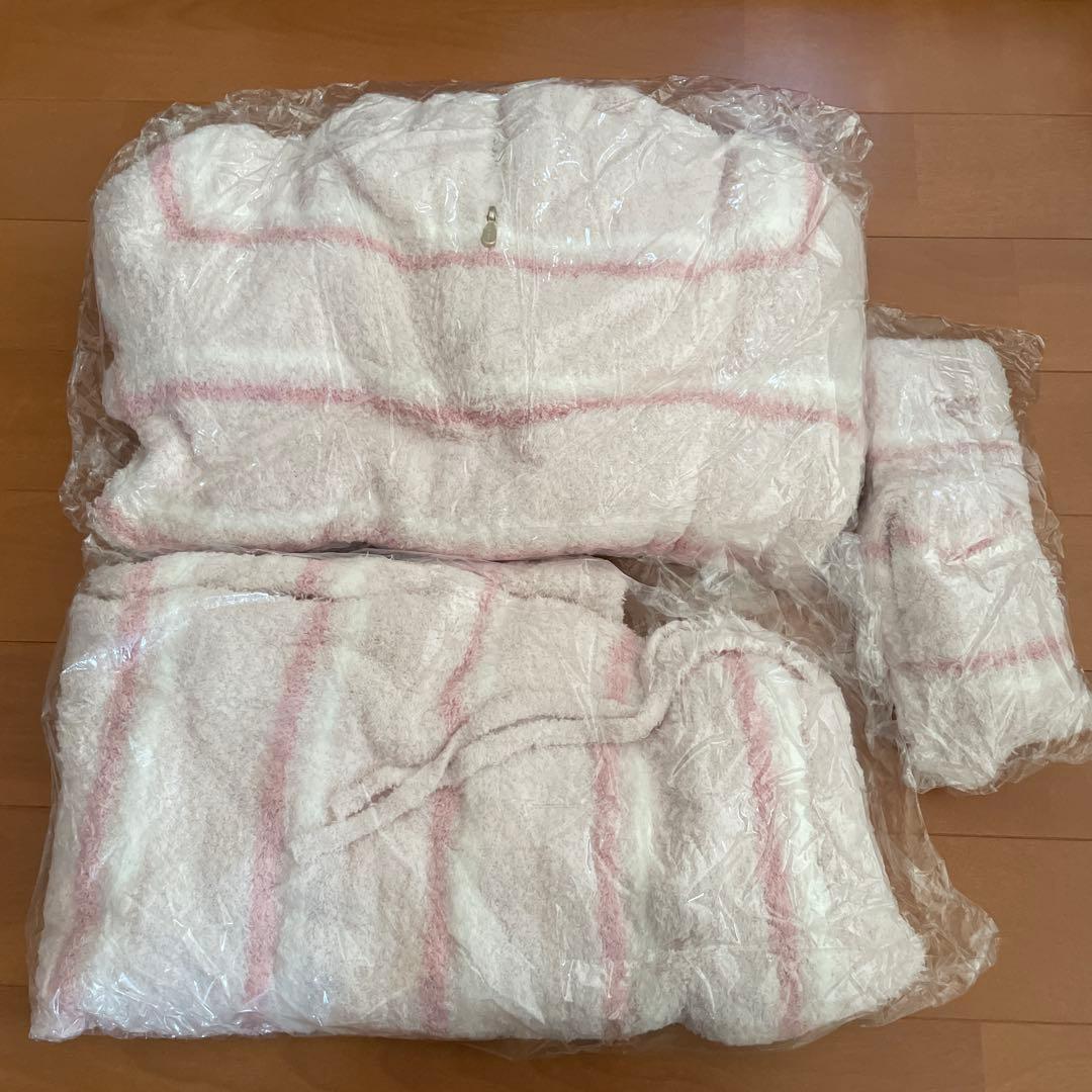 ジェラートピケルームウェア ピンクとホワイトストライプ上下靴下3点セット