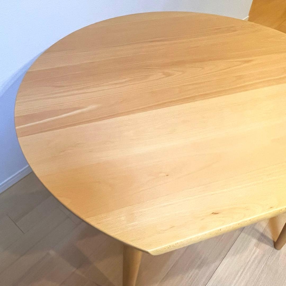 HIDA 飛騨産業 YURURI ダイニングテーブル　変形 ラウンドテーブル