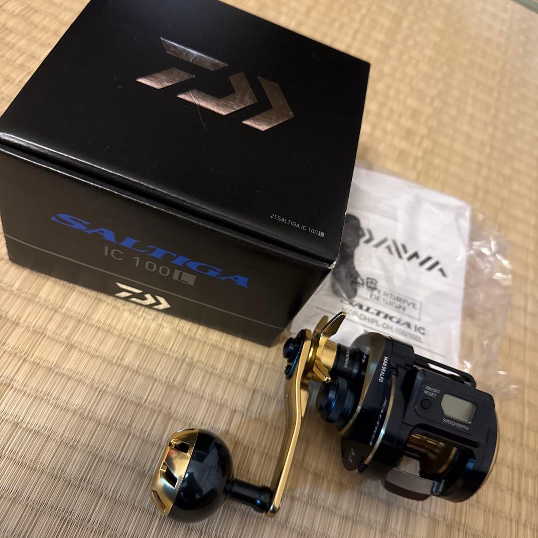 【極美品】　ダイワ　ソルティガ　IC 100L 左巻き　②