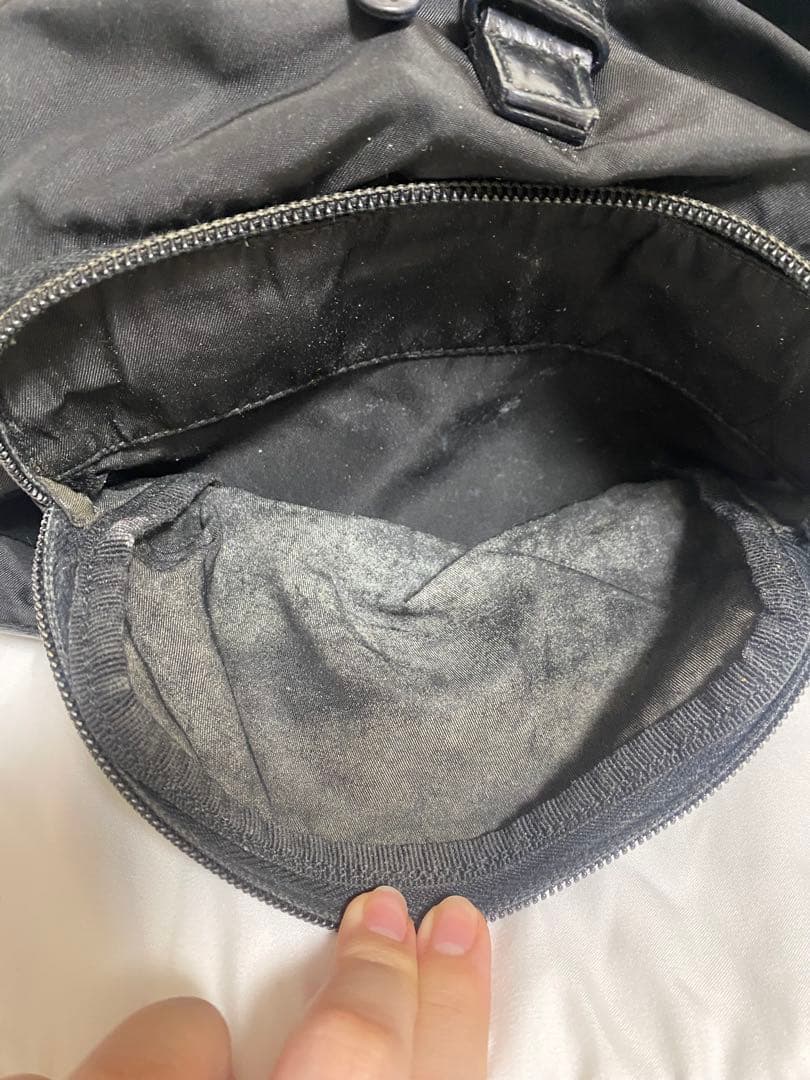 アルビ　PRADA ブラック ナイロンリュック バックパック 三角ロゴ