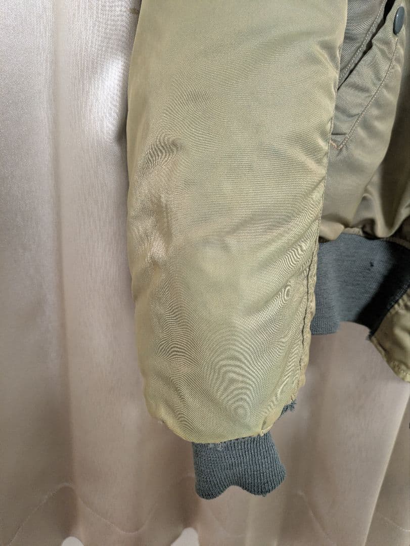 バズリクソンズ　MA-1　フライトジャケット　パッチカスタム