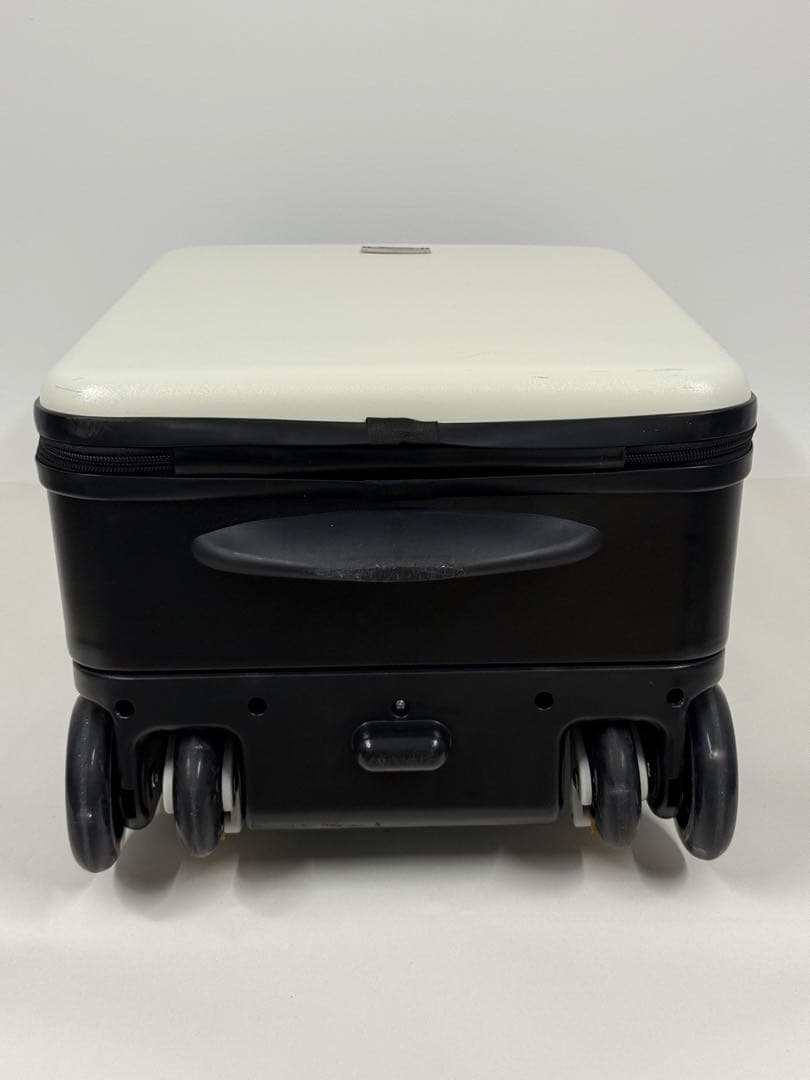 乗れるスーツケース　キッズ　キャリーケース キッズハピネストラベラ 子供