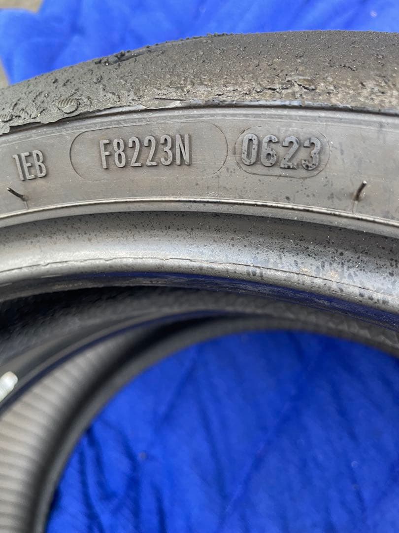 ピレリースーパーコルサV4 SC1 前後セット　リヤ200サイズ