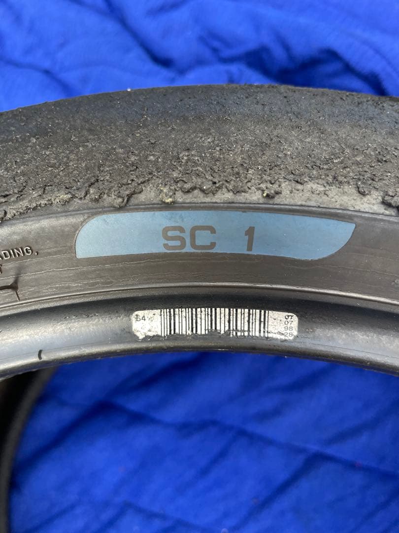 ピレリースーパーコルサV4 SC1 前後セット　リヤ200サイズ