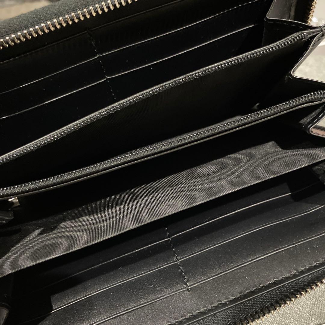 Gucci 蛇モチーフ 長財布