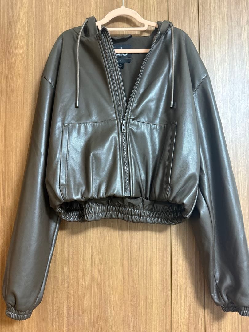 alo ダークブラウン レザー調　ジャケット　ショートパンツ　セットアップ