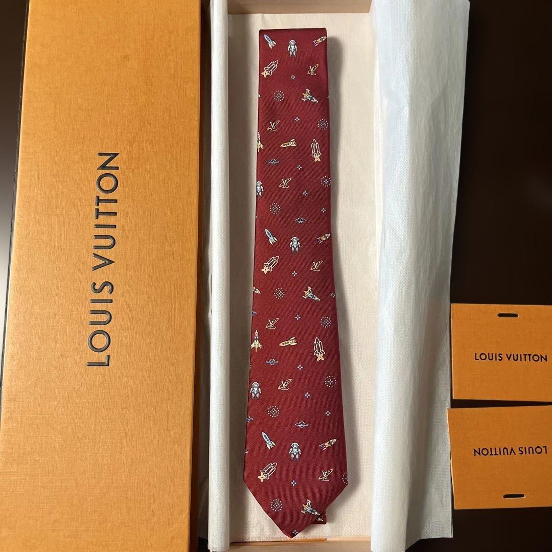未使用　LOUIS VUITTON ネクタイ　ジュニア用デザイン