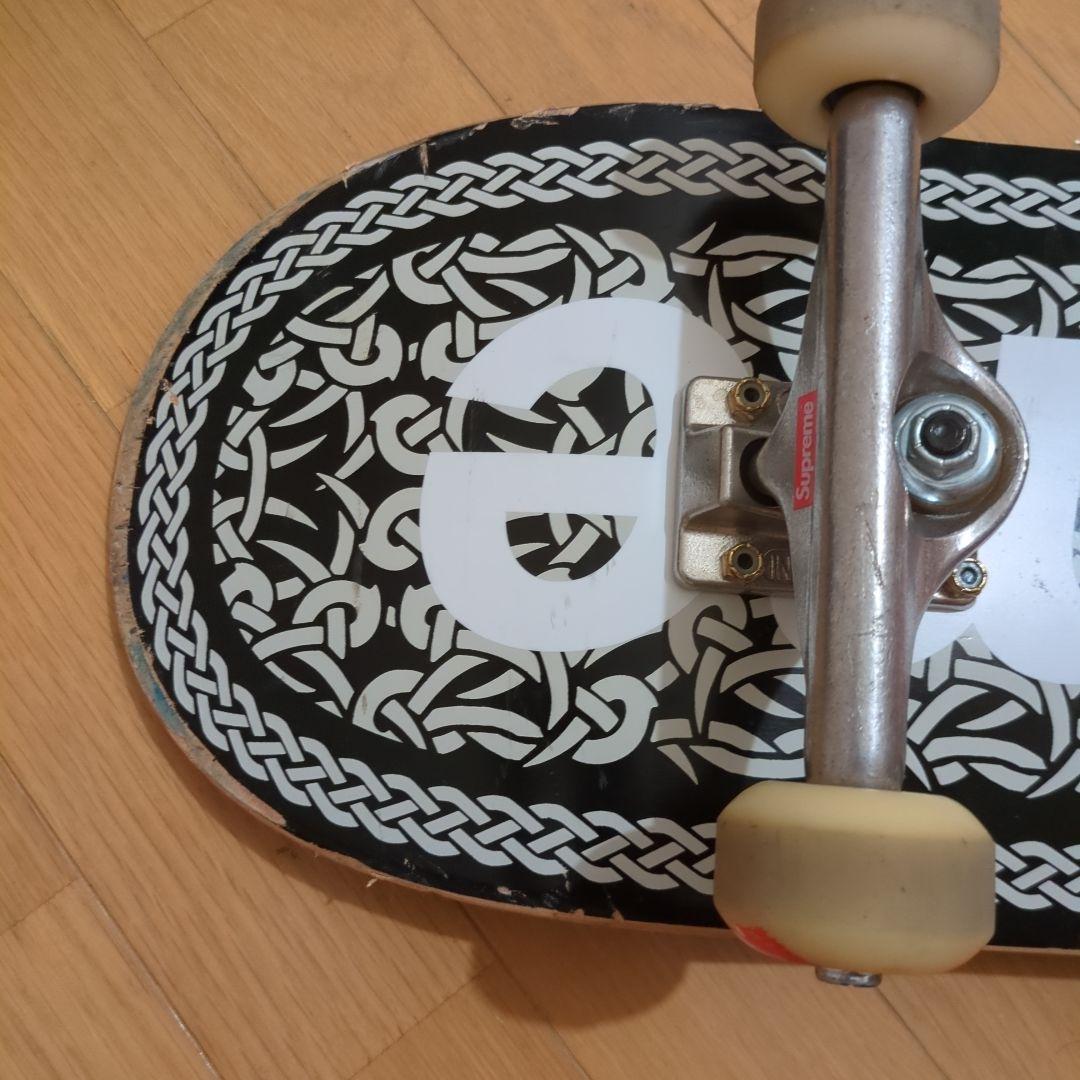 さいやまんsupreme コンプリート8.5インチスケートボード