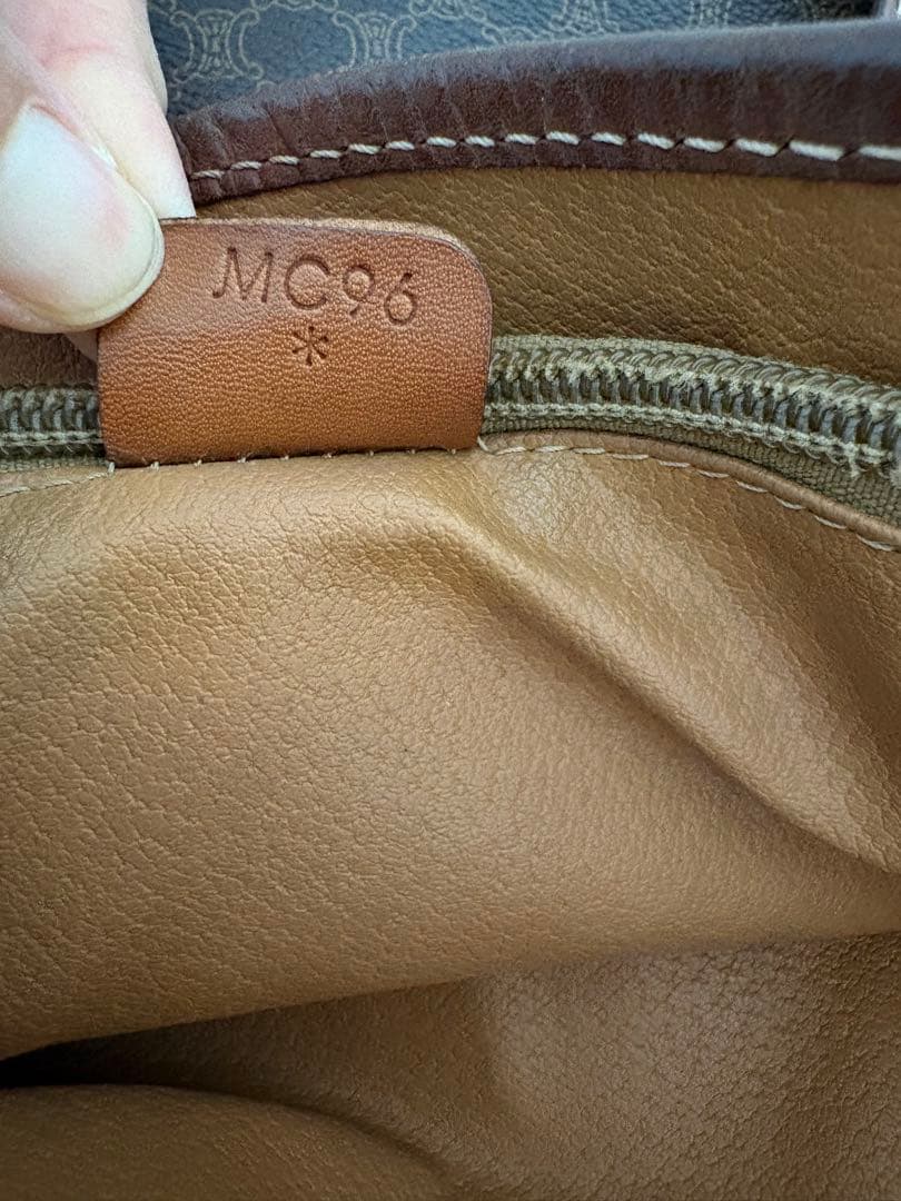 CELINE ブラウンマカダム柄トートバッグ