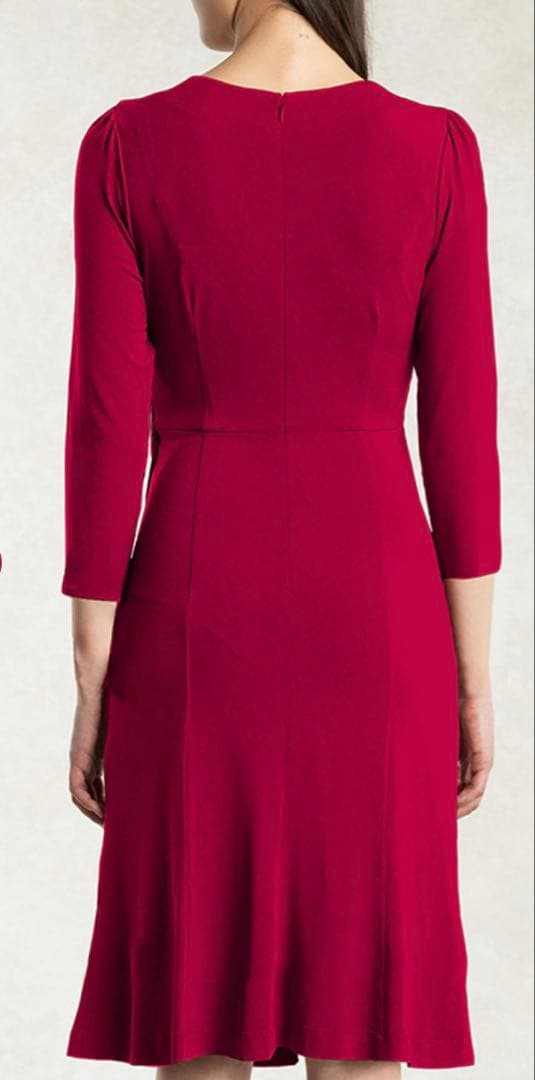 Kay me シルク風ピンクギャザーワンピース　11号　美品　華やかな席に！