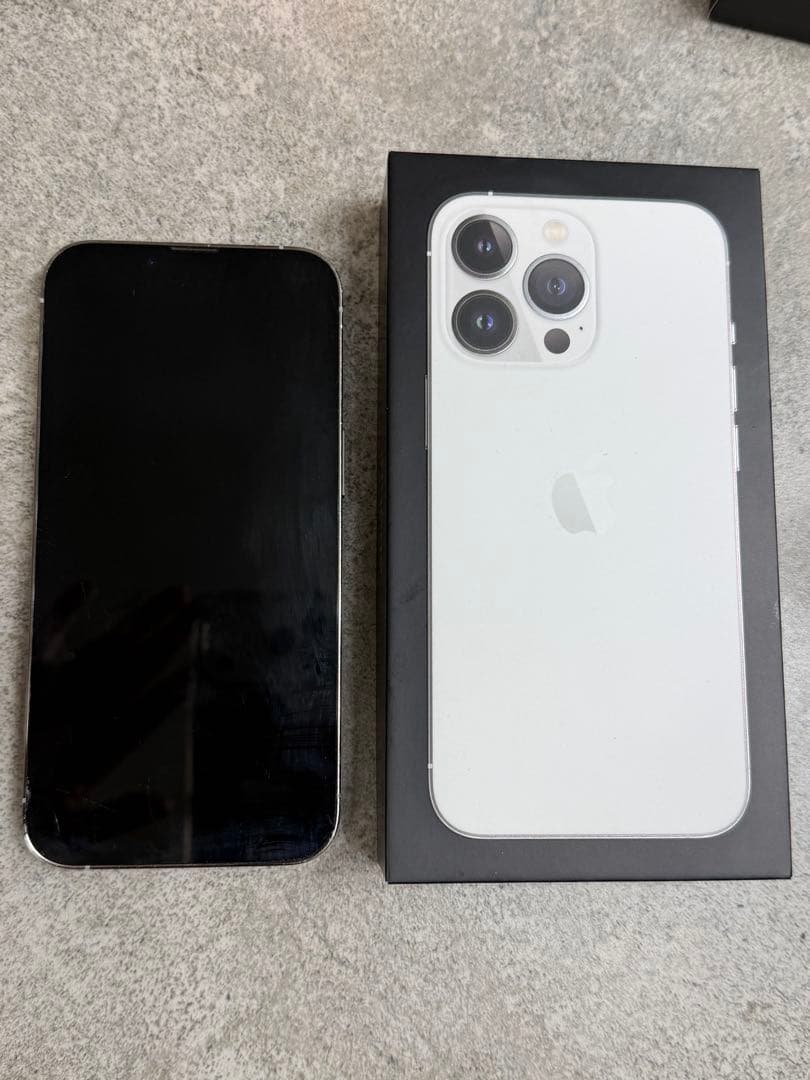 iPhone13pro 中古