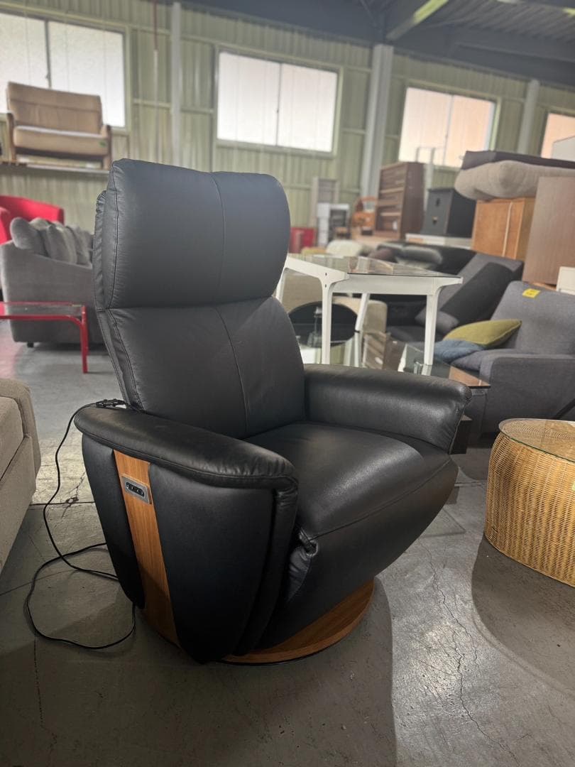 リクライニング電動座椅子 黒 s1057