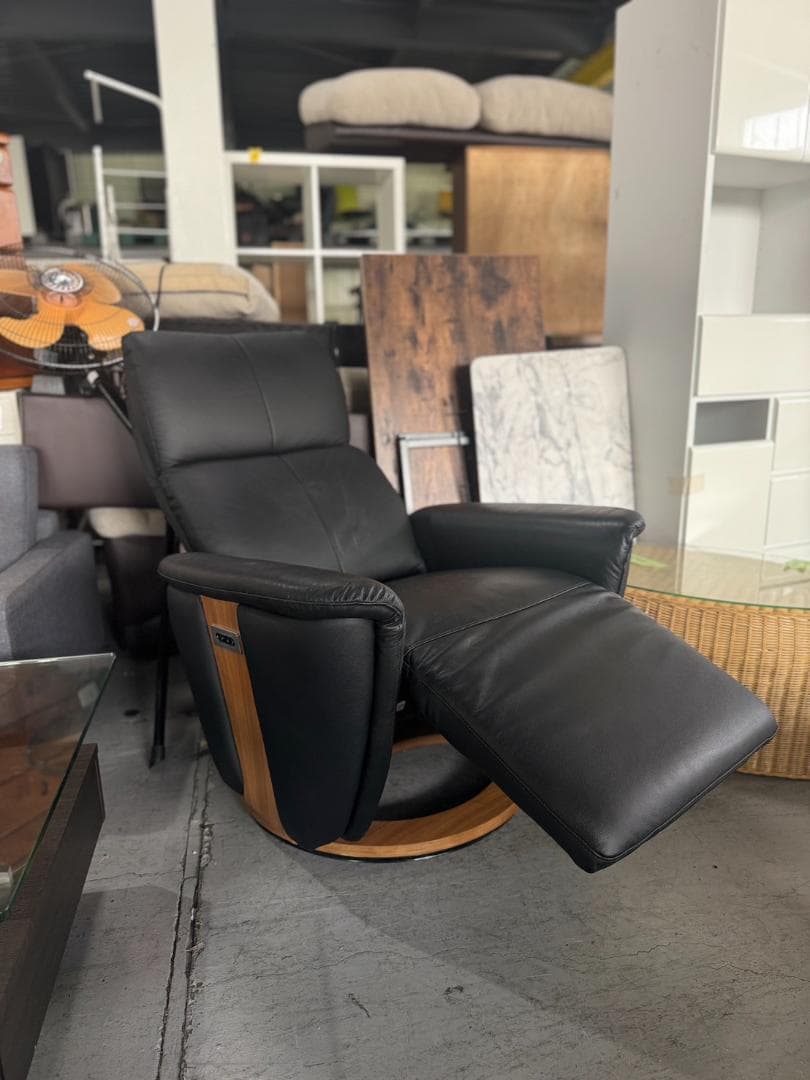 リクライニング電動座椅子 黒 s1057