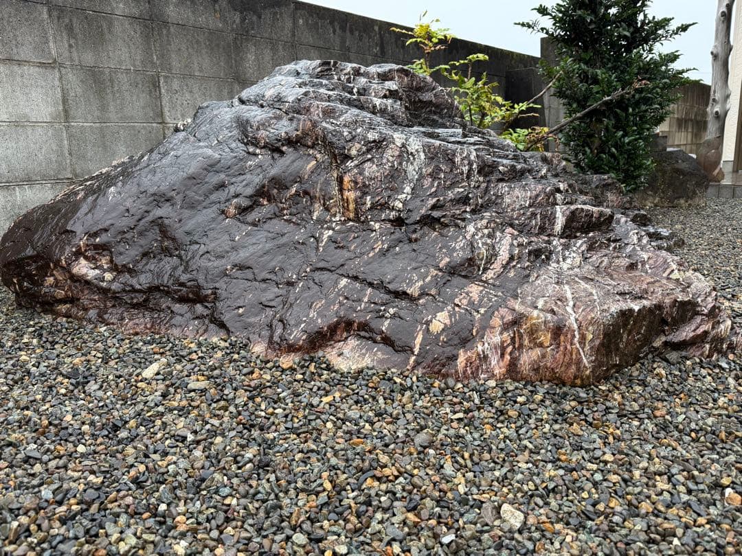 三波石(赤三波)