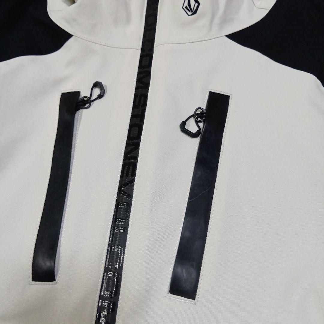 美品　VOLCOM　BRIGHTON PULLOVER 最高峰　アノラック