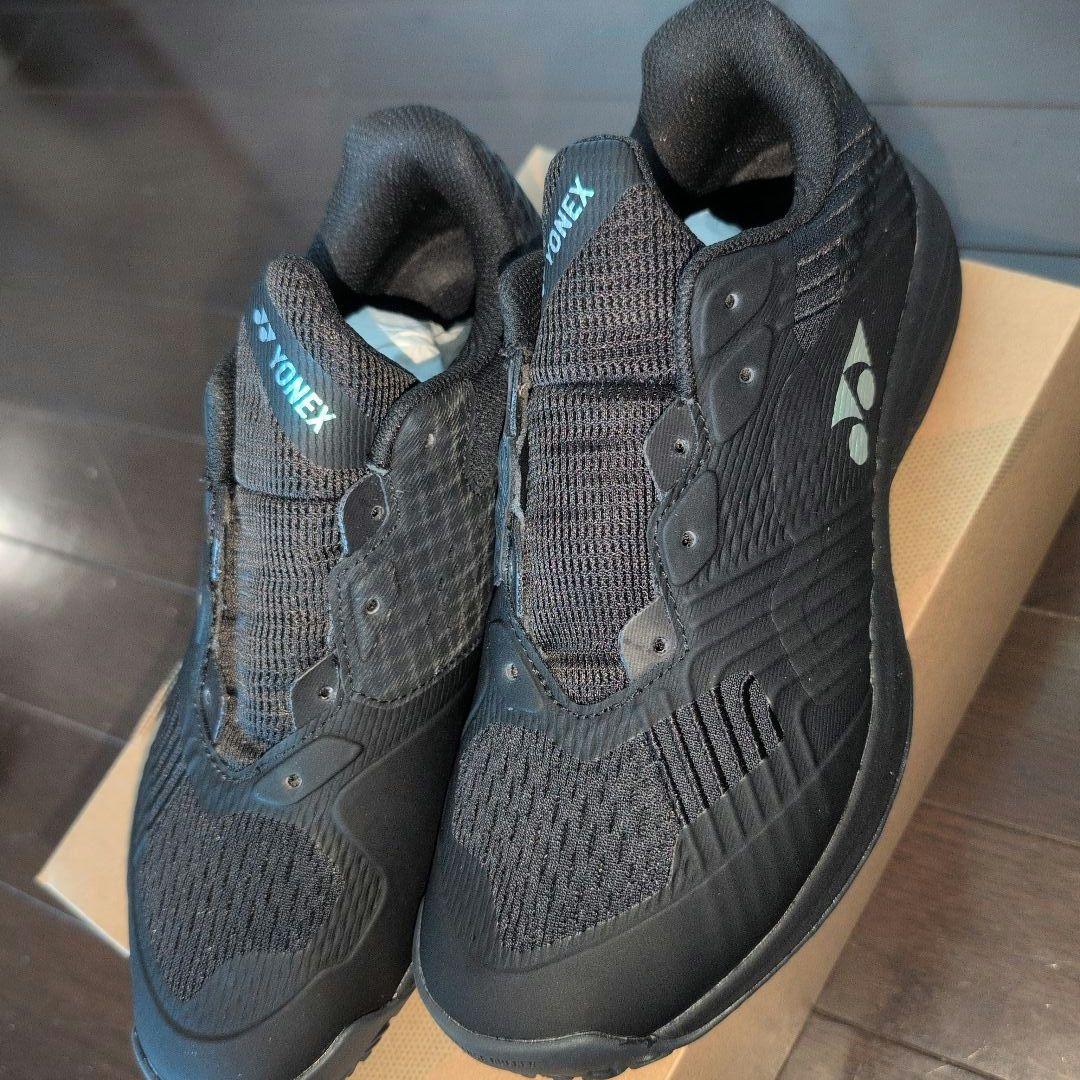 YONEX パワークッション　ソニケージワイド　 テニスシューズ 4E 黒