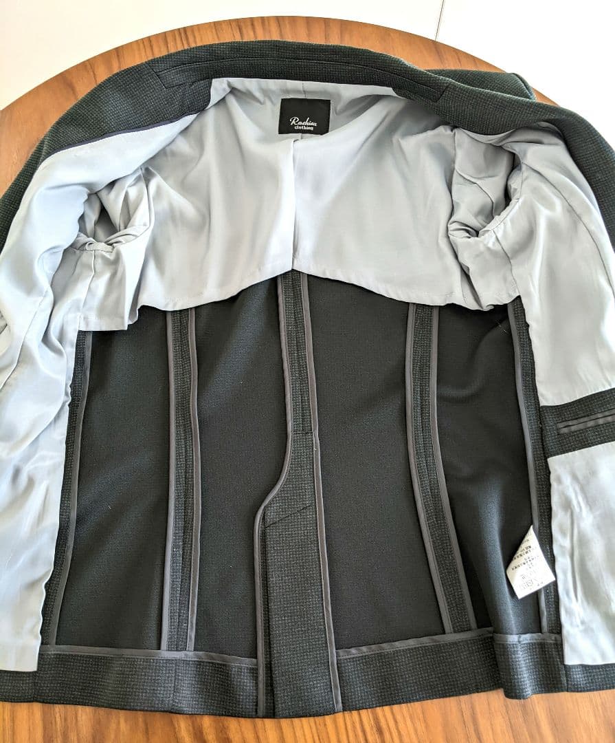 【極美品】Rashisa チャコールグレー パンツスーツ　7　洗濯可　ベルメゾン