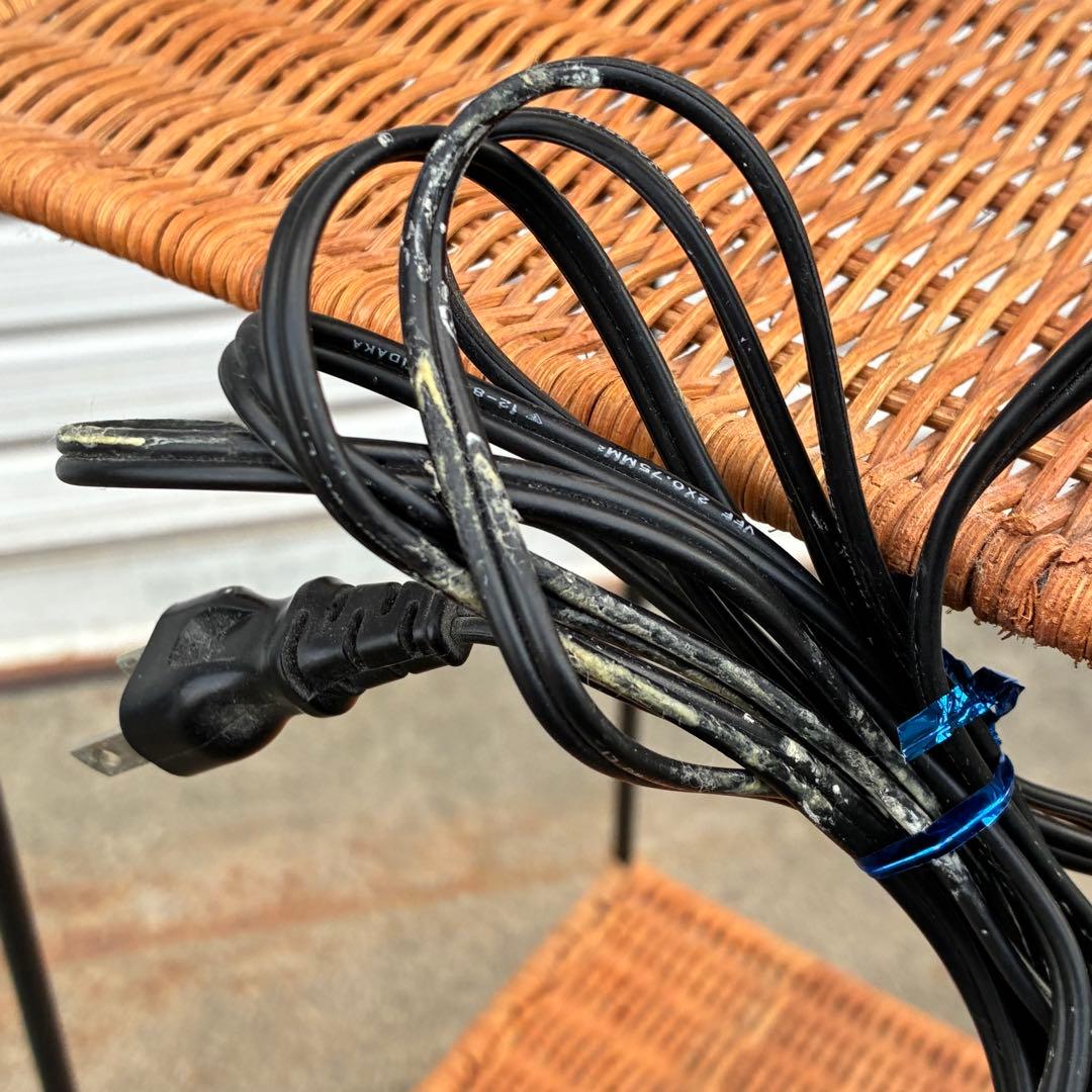 【匿名発送】キシマ　レトロ　アンティークランプ　アイアンフレーム　ラタン　棚