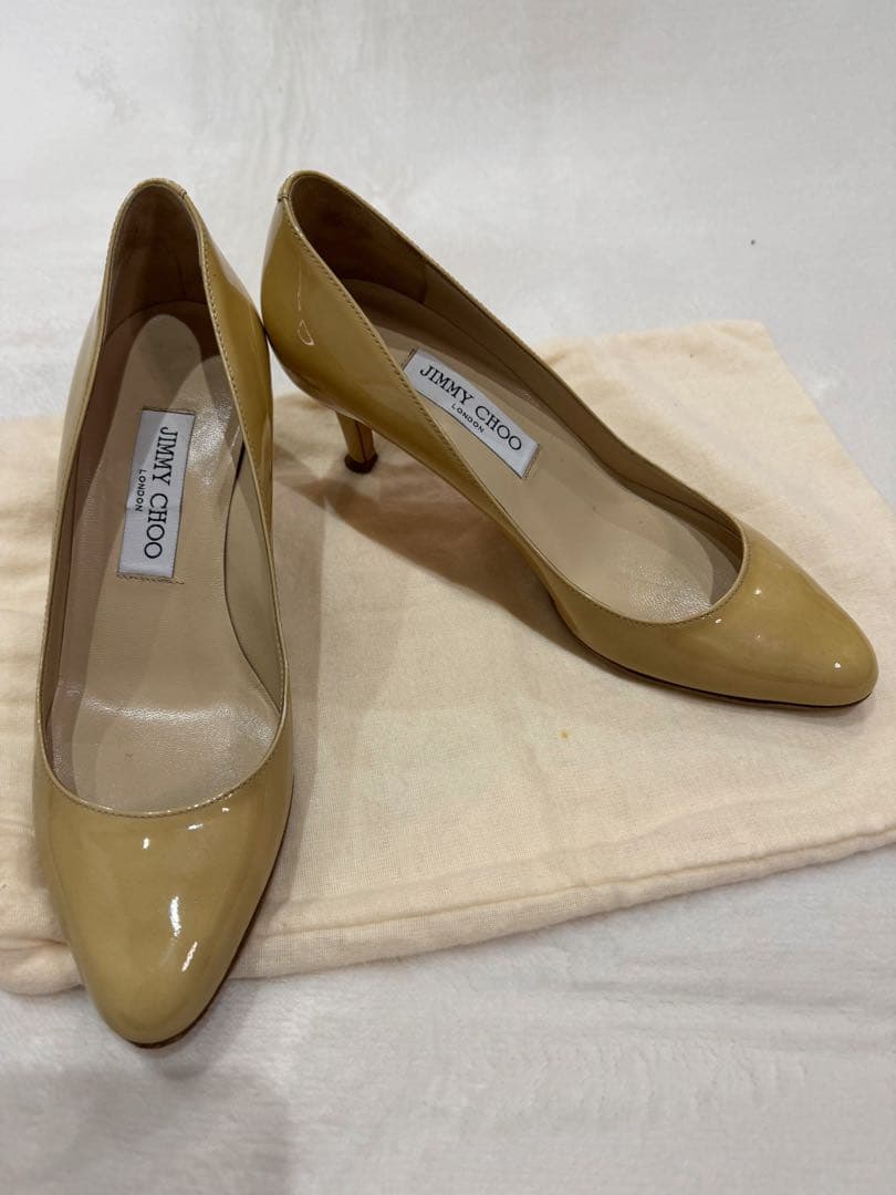 JIMMY CHOO24.0cm パンプス ベージュ エナメル