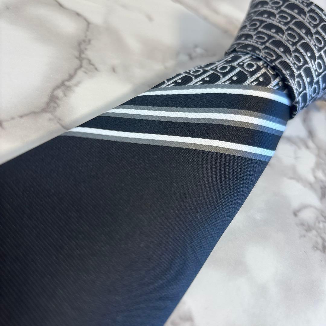 【極極美品✨】DIOR ネクタイ　ブラック　黒色　オブリーク柄　　シルバー　銀色