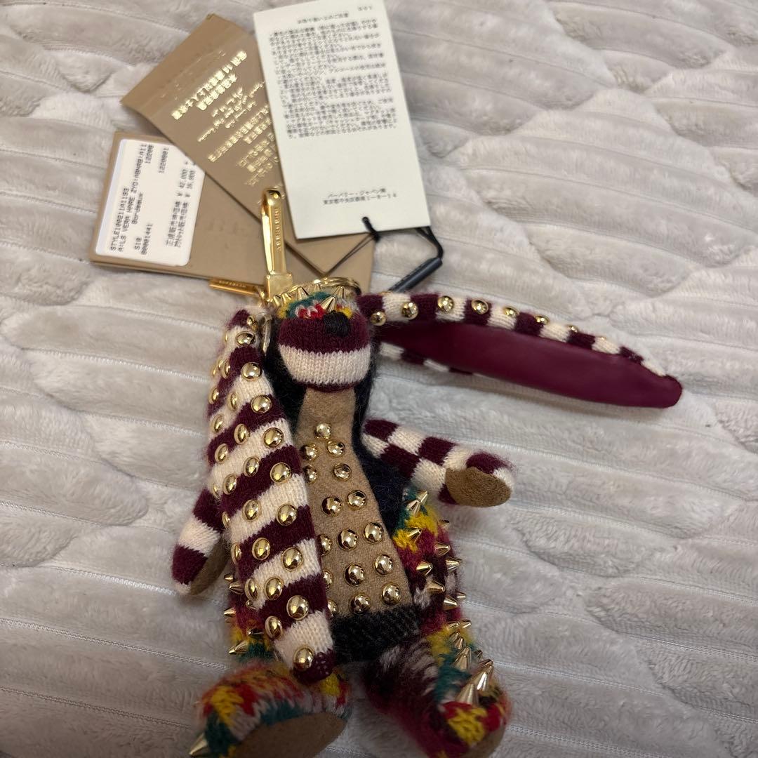 バーバリー　うさぎ　バックチャム/キーチャム