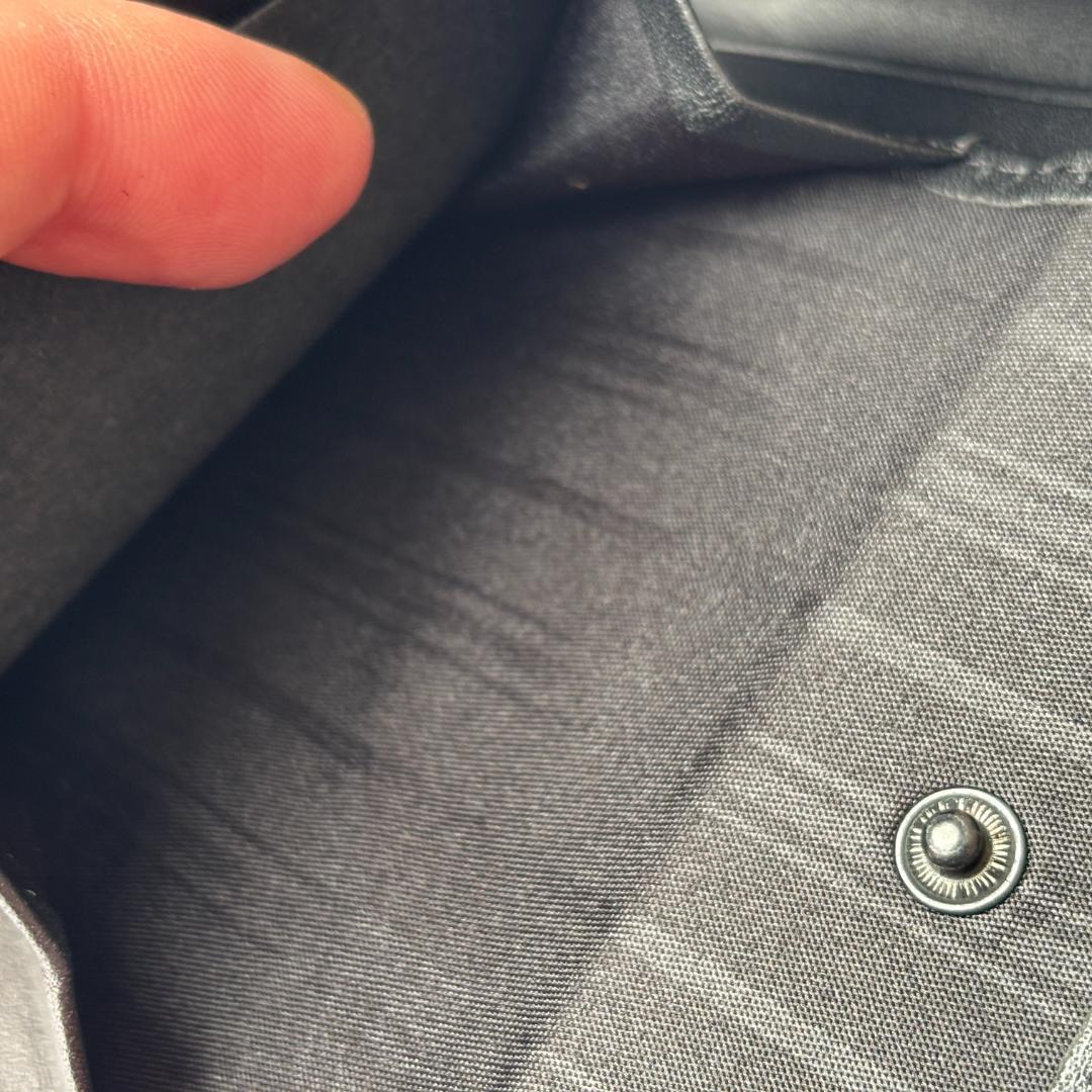 未使用 トゥミ 2つ折り財布 バリスティックナイロン ブラック