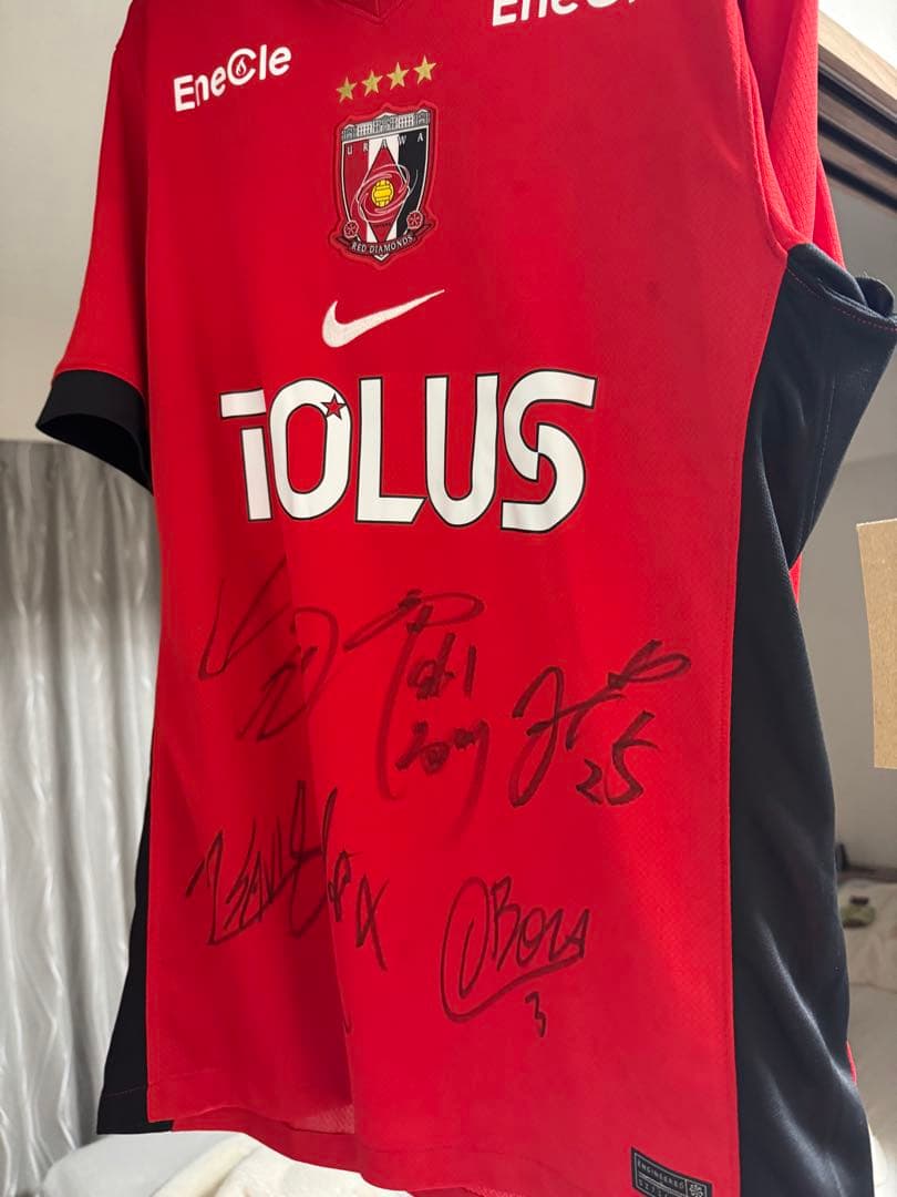 浦和レッズ サイン入りシャツ L