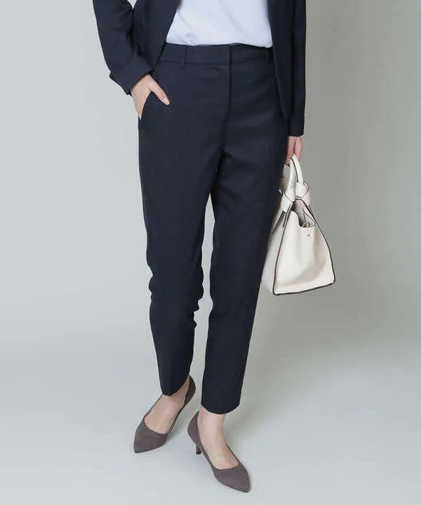 ナチュラルビューティーベーシック　スーツ　セットアップ　試着のみ　タグ付き