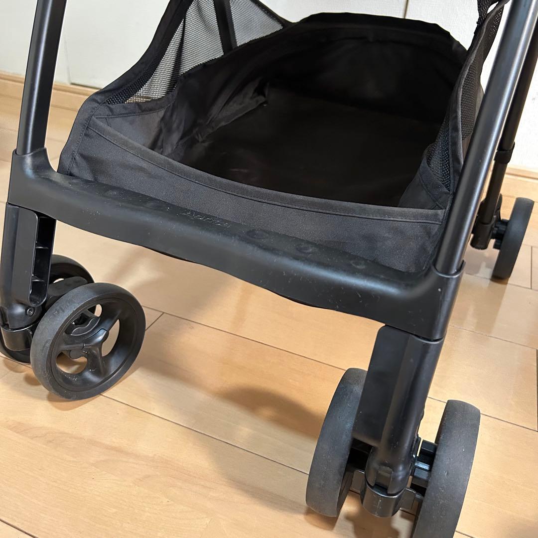 【美品】人気モデル アップリカ カルーン エアー メッシュAB 超軽量