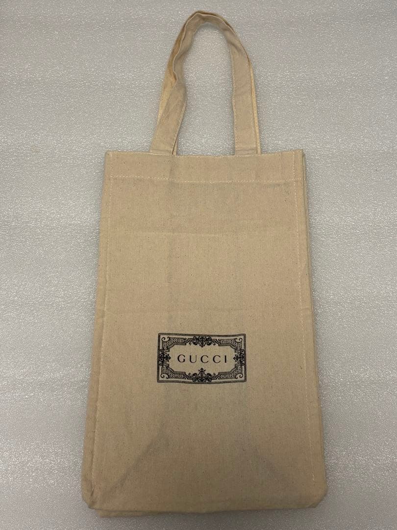 GUCCI ダブルGフラワースタッズピアス