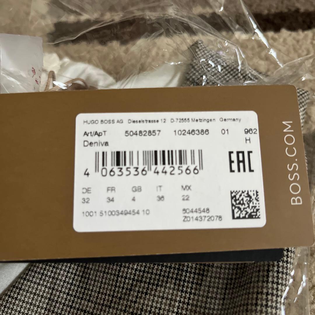 Hugo Boss 長袖 膝丈ドレス