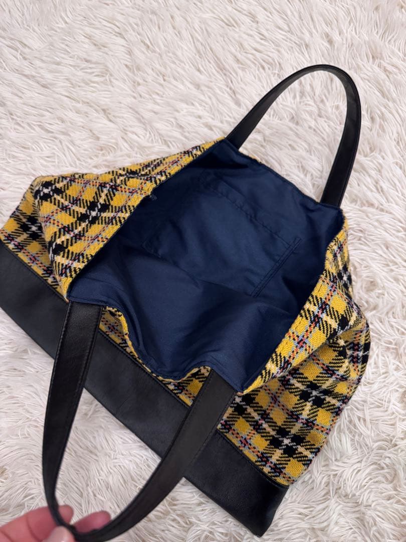 ファミリア　レッスンバック